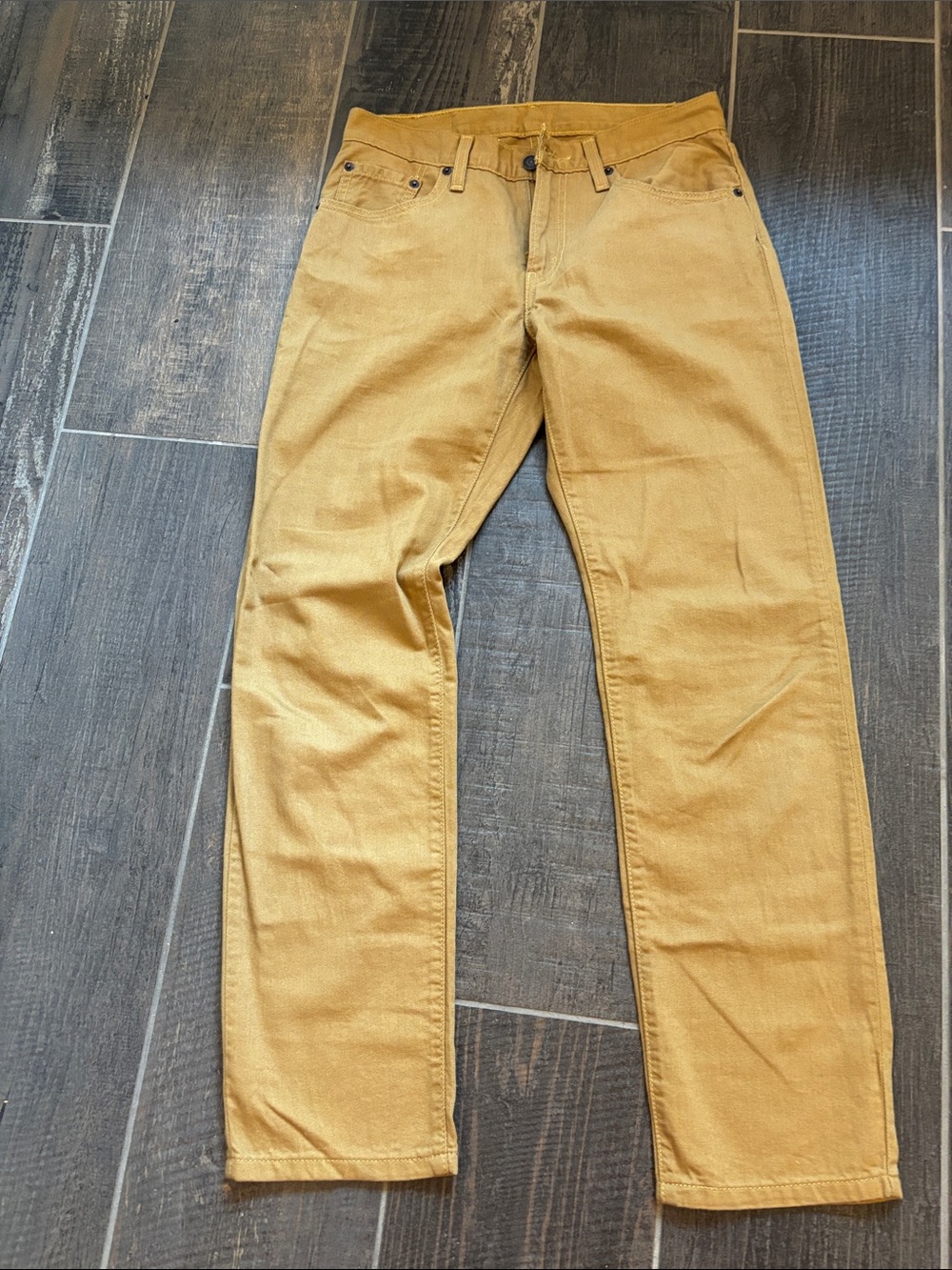 Levi's Straight Leg Corduroy Pants in Caramel Brown